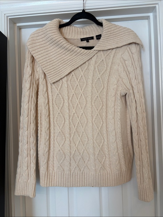 JEANNE PIERRE Sweaters - Jeanne Pierre cable knit fold over cowl sweater